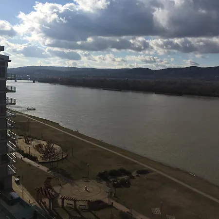 Panorama Apartman *
